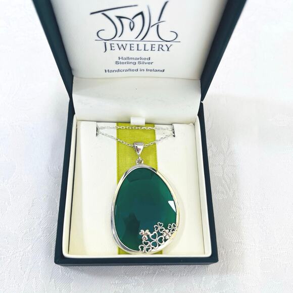 JMH Sterling Silver Shamrock Green Onyx Pendant Necklace Ireland Irish Clover - Picture 2 of 10